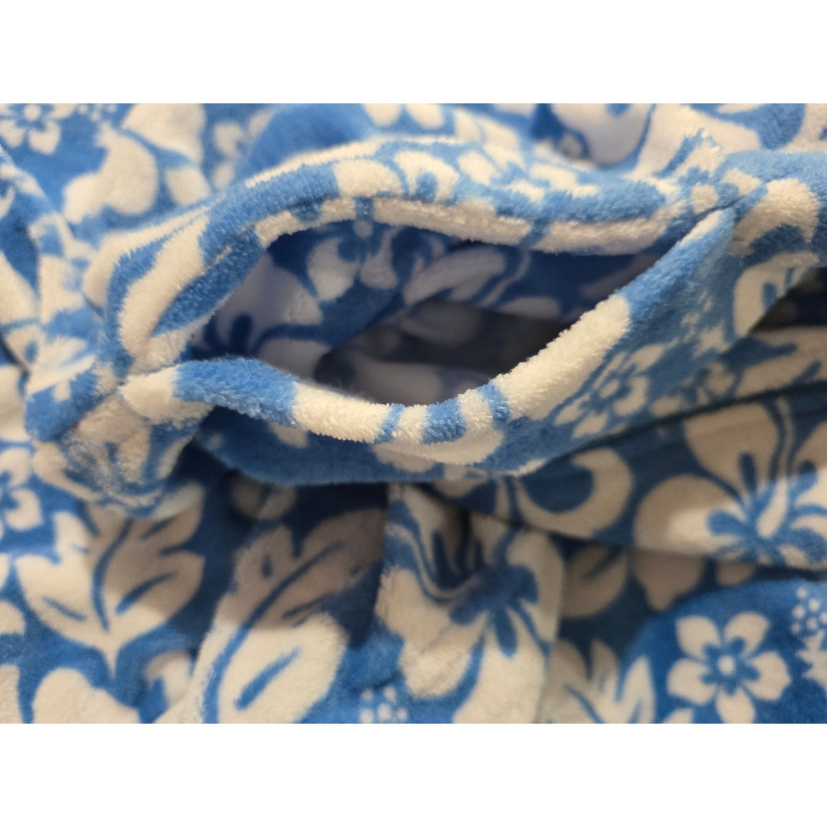 Secret Treasures Blue White Tropical Hibiscus Terry Zip Up House Dress Robe M