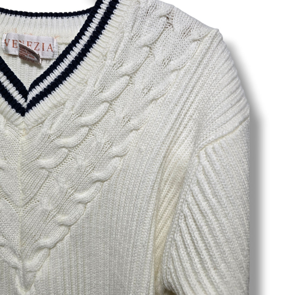 Venezia Jeans Co. Women's Plus Size 14/16 cream Cable Knit V-Neck Sweater