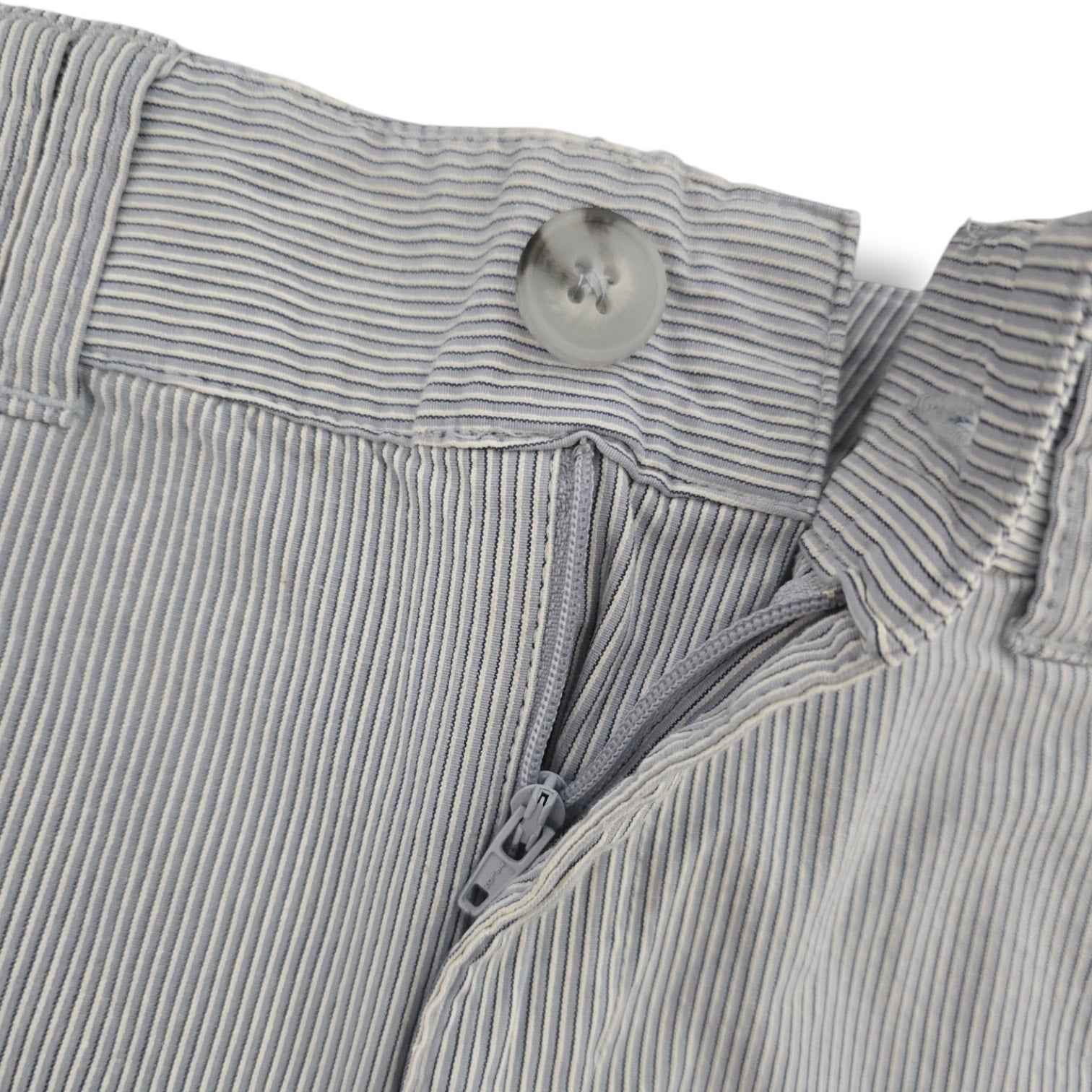 St. John's Bay Petite Size 12P Blue White Seersucker Striped Shorts