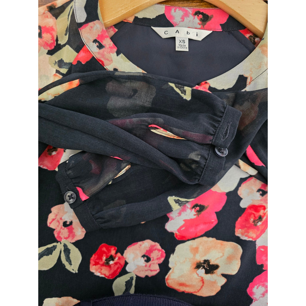 Cabi women's Floral V-Neck Long Sleeve Lined Blouse Black Size XS
