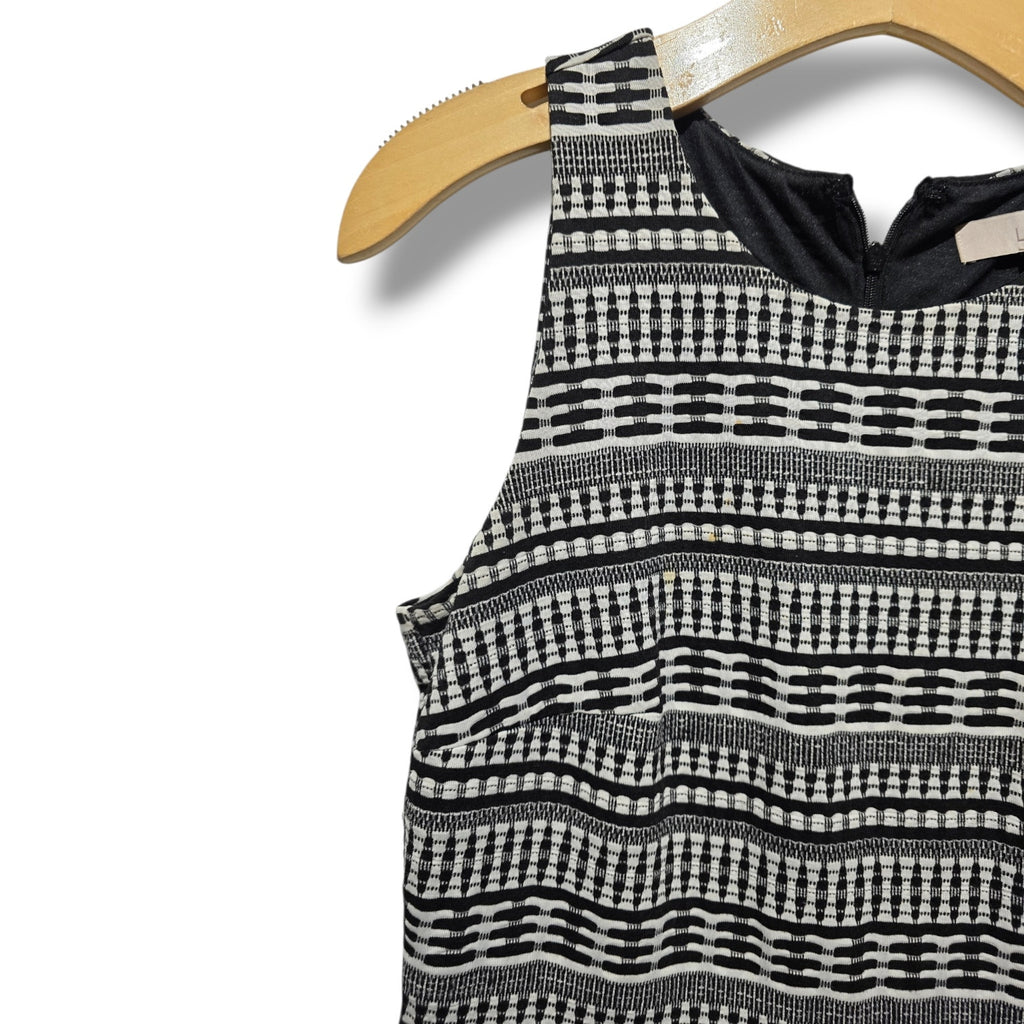 LOFT Women's Size 6 Black White Geometric Textured Knit Fit & Flare Dress