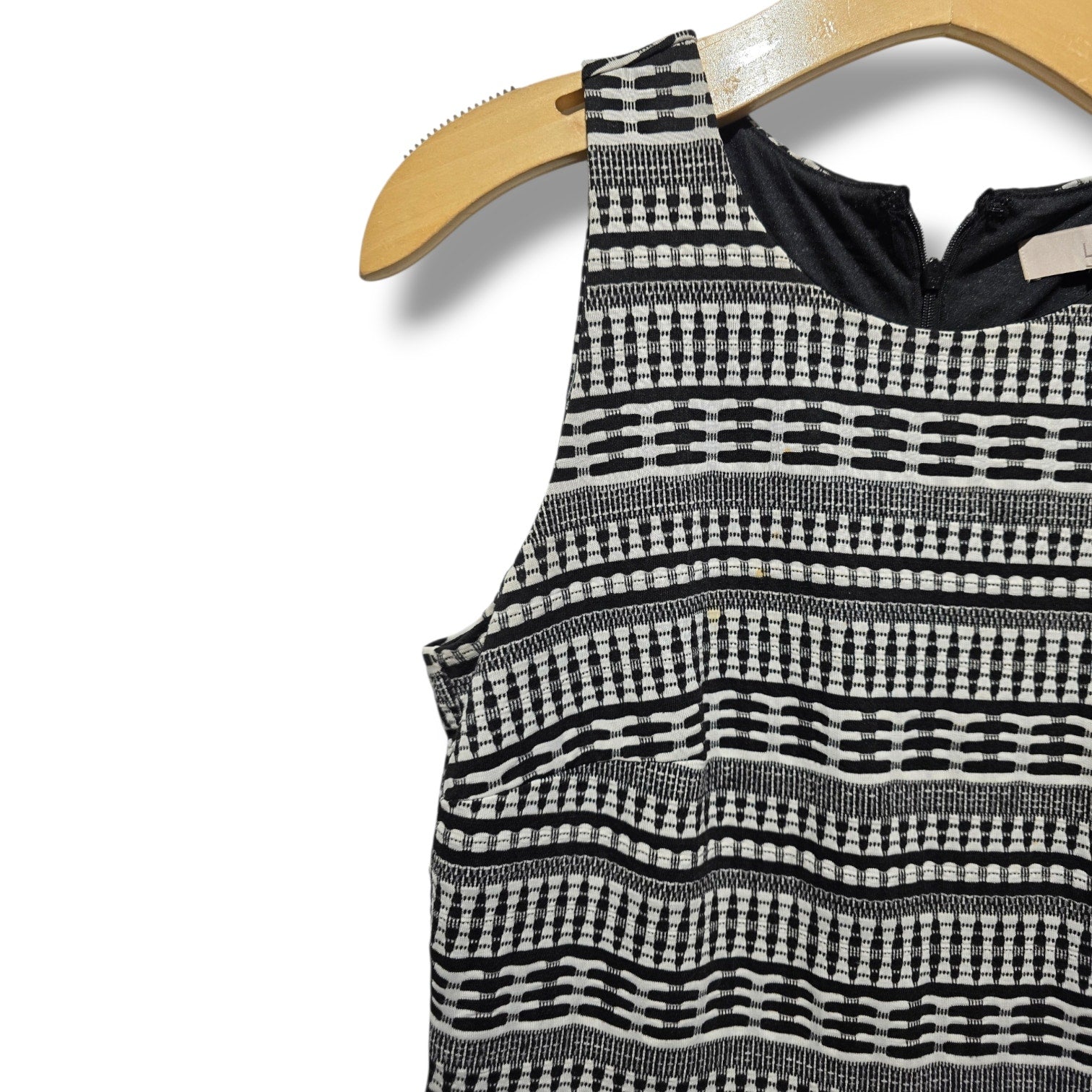 LOFT Women's Size 6 Black White Geometric Textured Knit Fit & Flare Dress