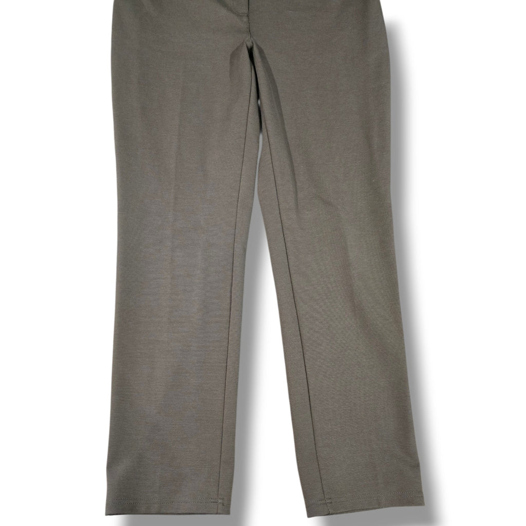 Chico’s Women’s Sage Green Pull-On Straight Leg Pants | Size 1.5 (medium/10)