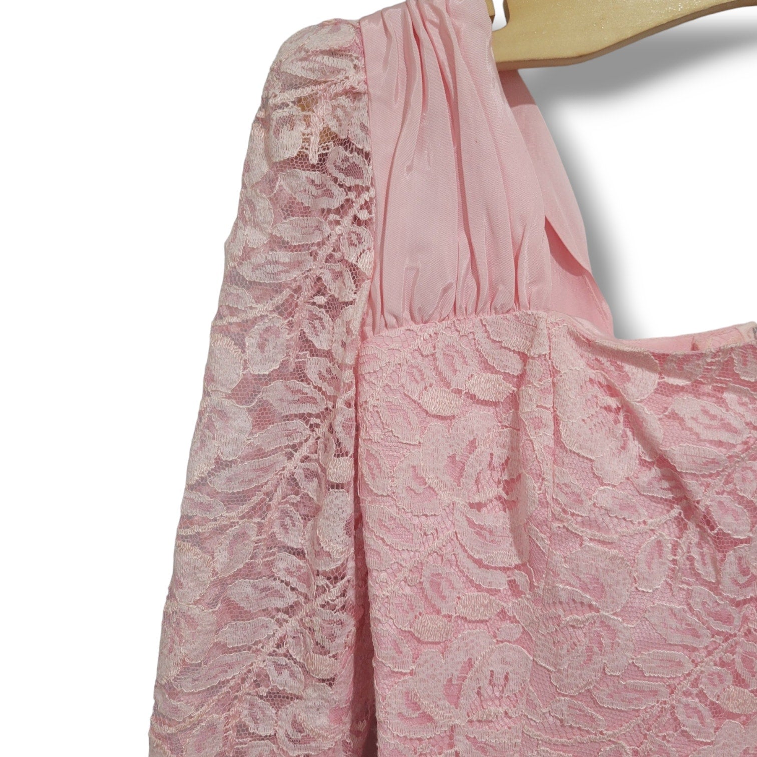 Roberta California Vintage Pink Lace Ruffle Bodycon Dress – Size 5/6