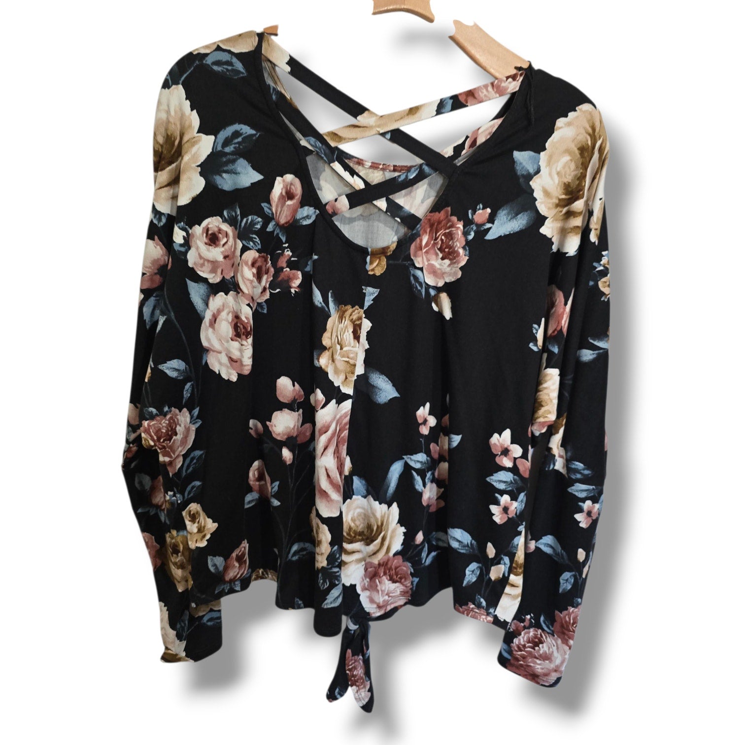 Iz Byer Women’s Floral Criss-Cross Back Long Sleeve Blouse Medium