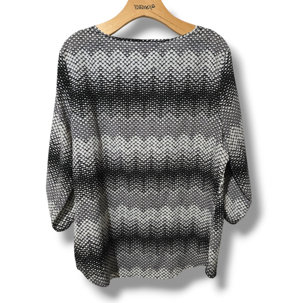 Croft & Barrow Women’s Geometric Print Convertible Sleeve Blouse – Size M