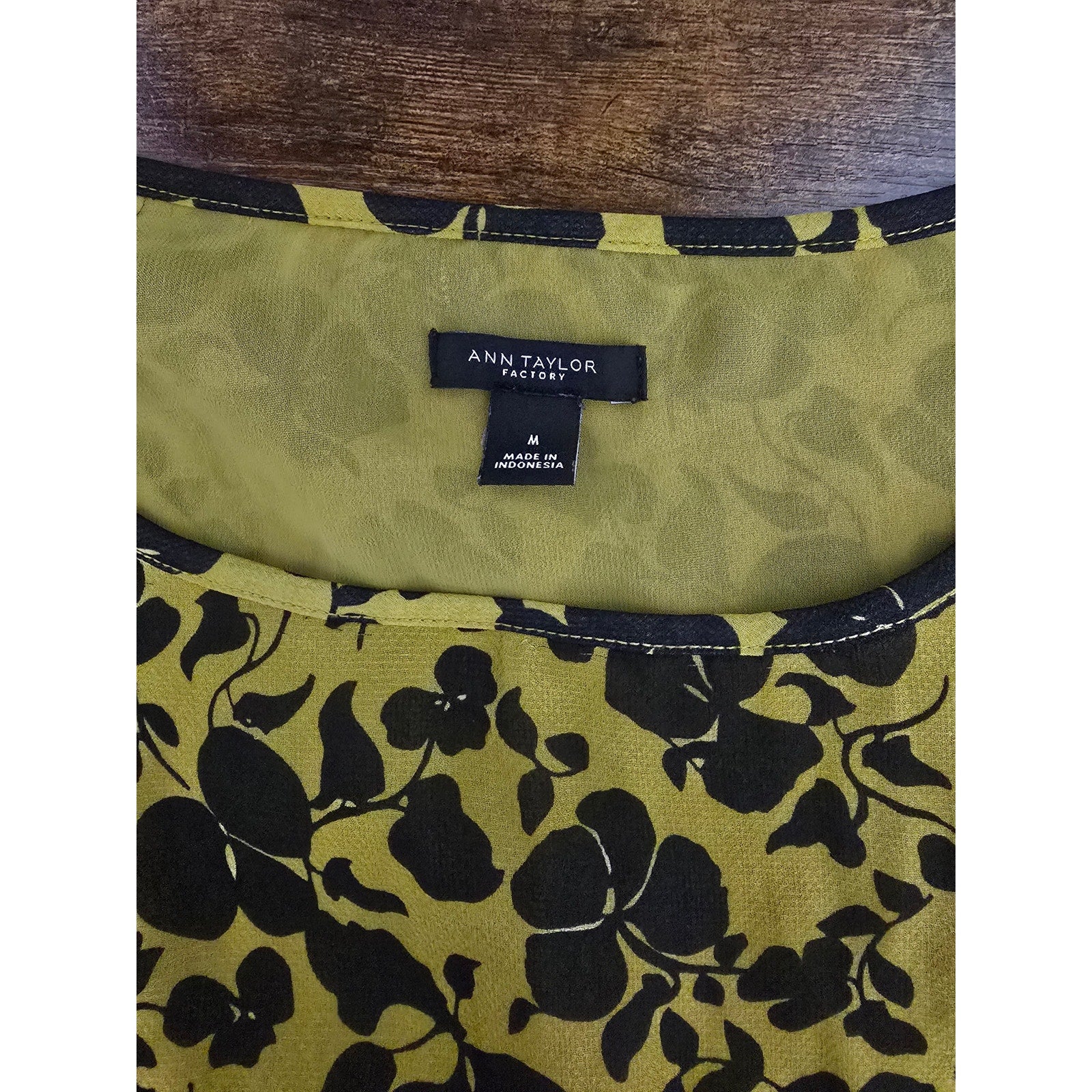 Ann Taylor Factory Women's Size Medium Chartreuse Yellow Black Floral Peplum Top