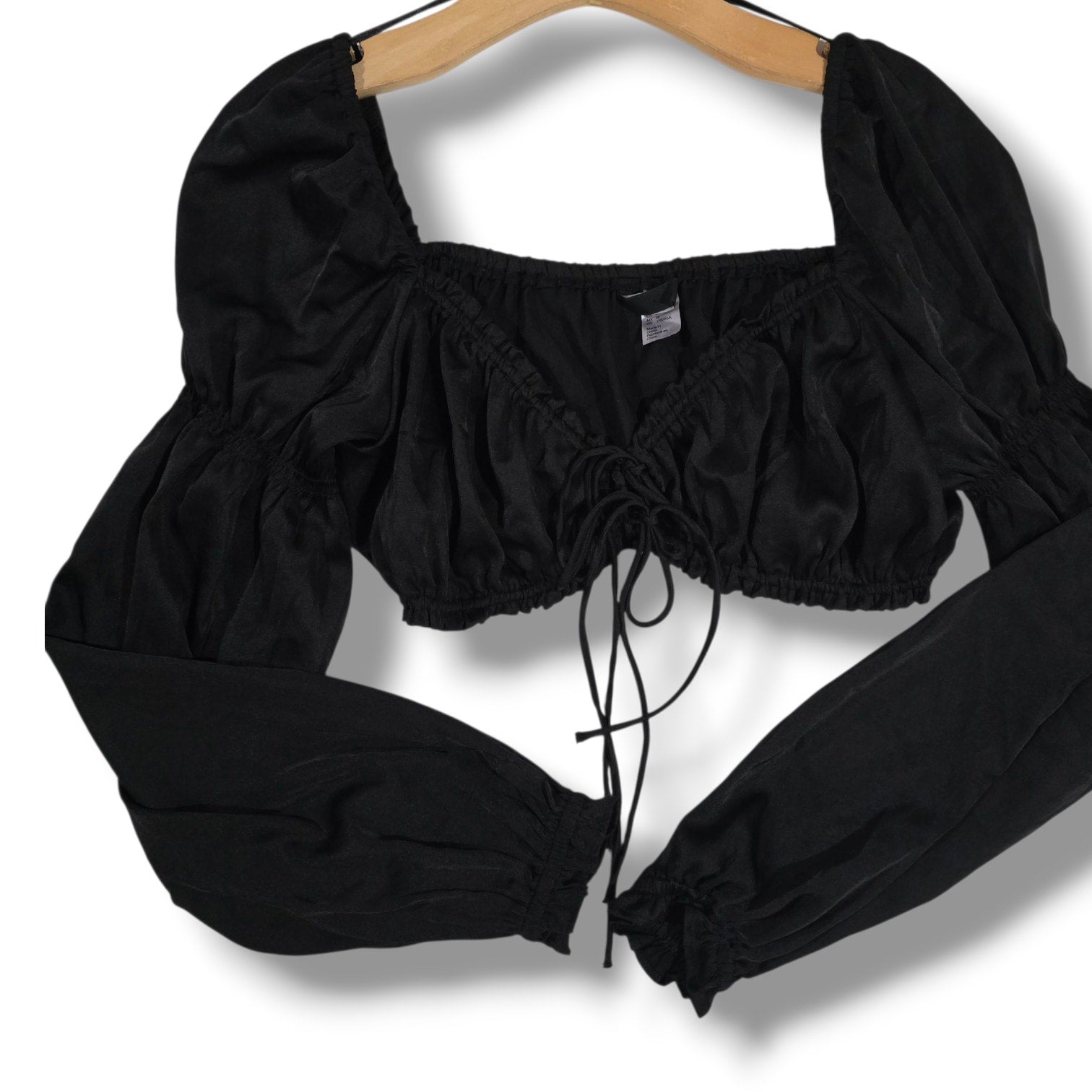 H&M Divided Women’s Black Long Sleeve Puff Crop Top – Size Medium