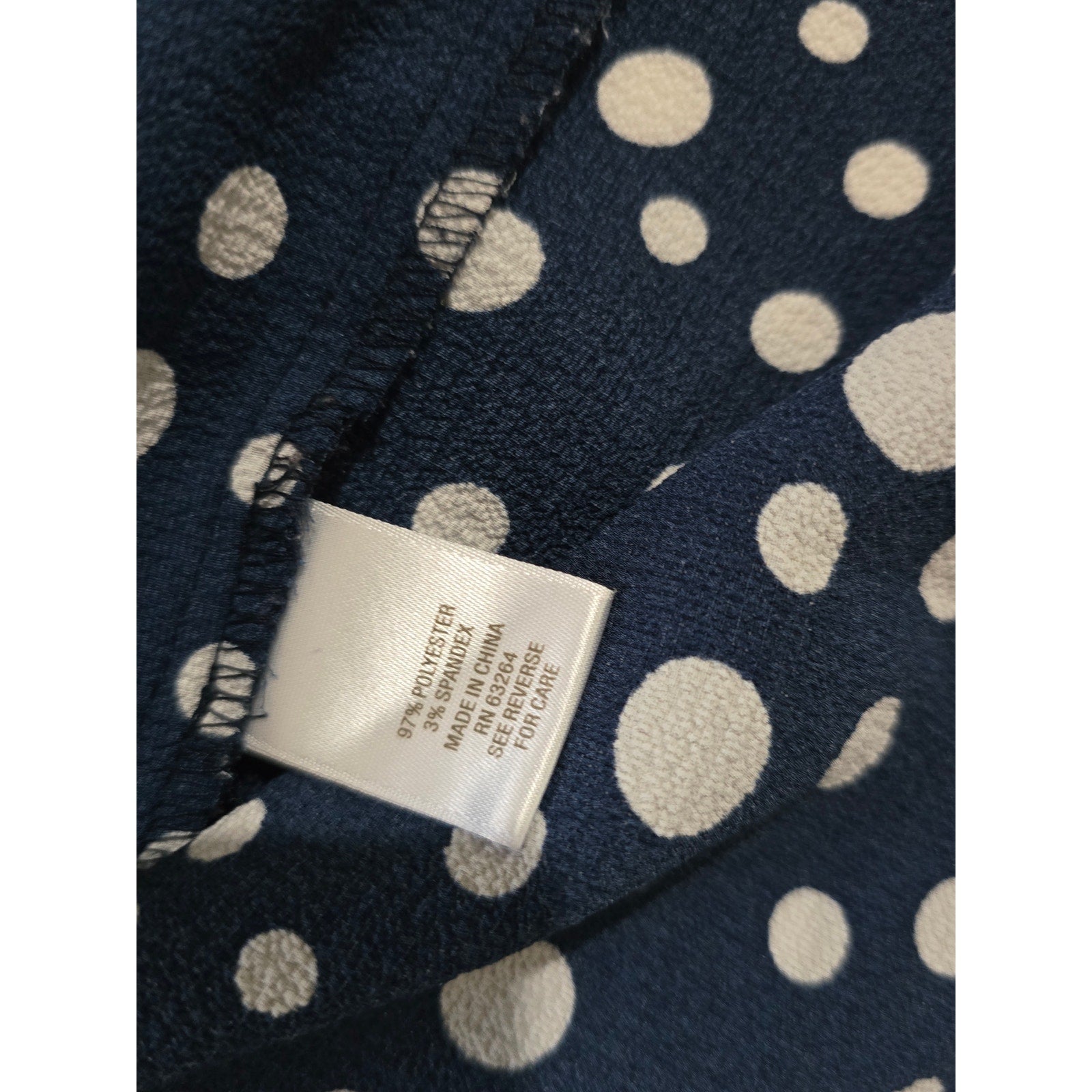 Dressbarn Women’s Plus Size 2X Navy Blue Polka Dot Blouse – Polyester Spandex