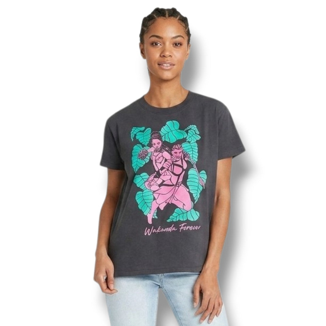 Marvel Comics Women’s Wakanda Forever Phantom Graphic T-Shirt – Medium New