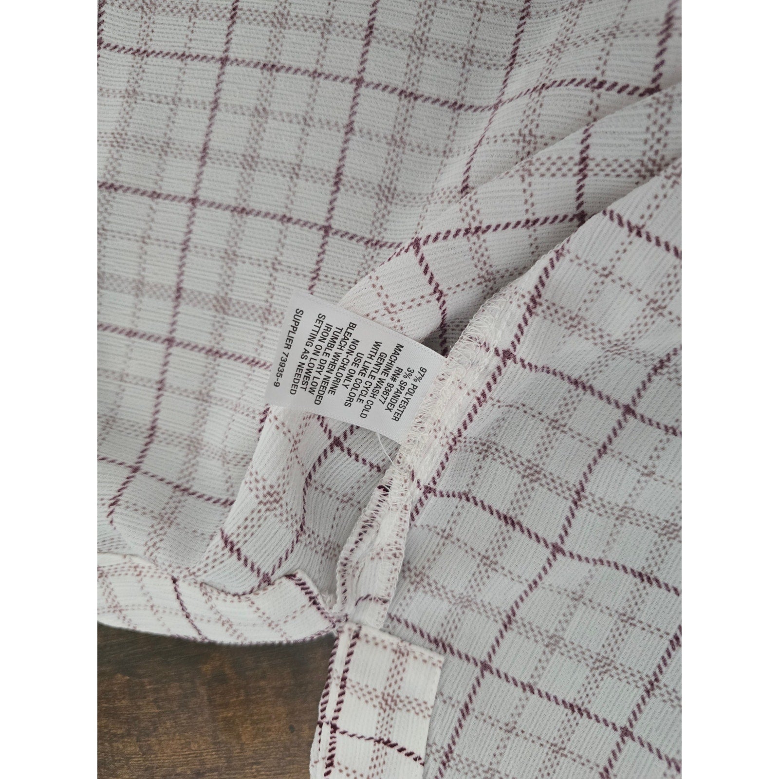 Liz Claiborne Women's Large cream Burgundy Plaid 3/4 Sleeve Blouse Top