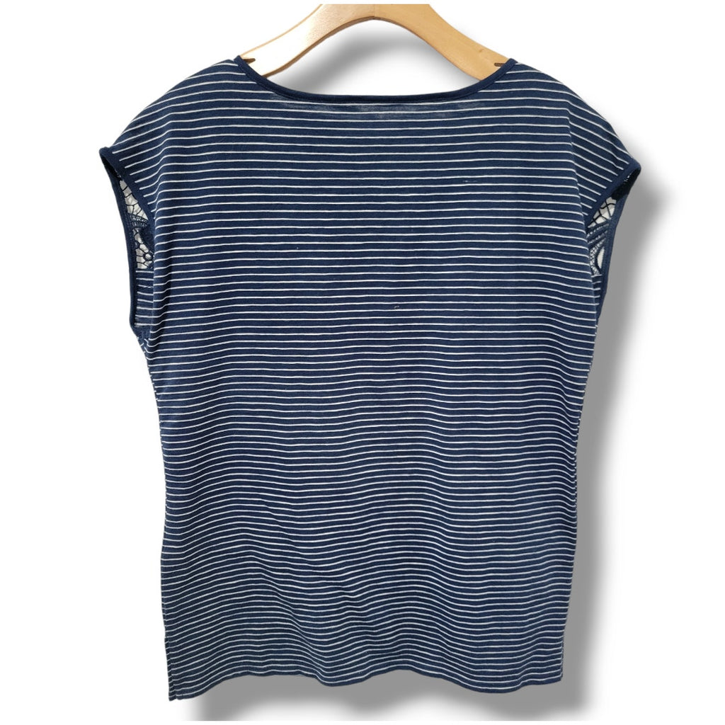 St. John’s Bay Women’s Blue Striped Lace Detail Sleeveless Top Sz Medium
