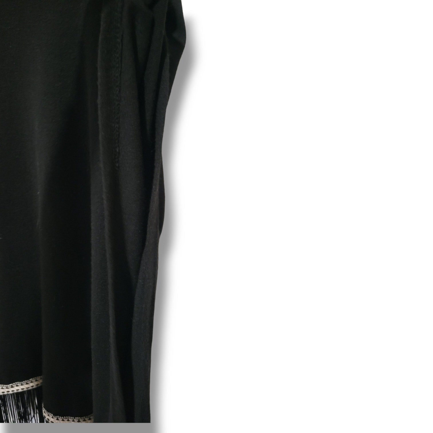 Mi Ami by Francesca’s Collection Black Fringe Poncho Blouse – Size Small