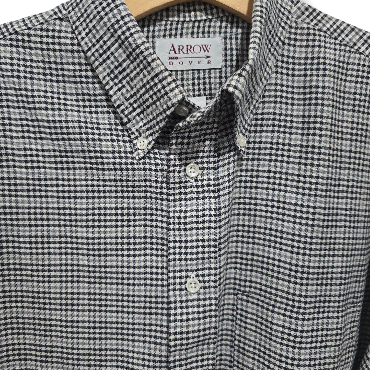 Arrow Dover Men’s Checkered Button-Down Shirt – Black & White, Size 16.5 (36/37)