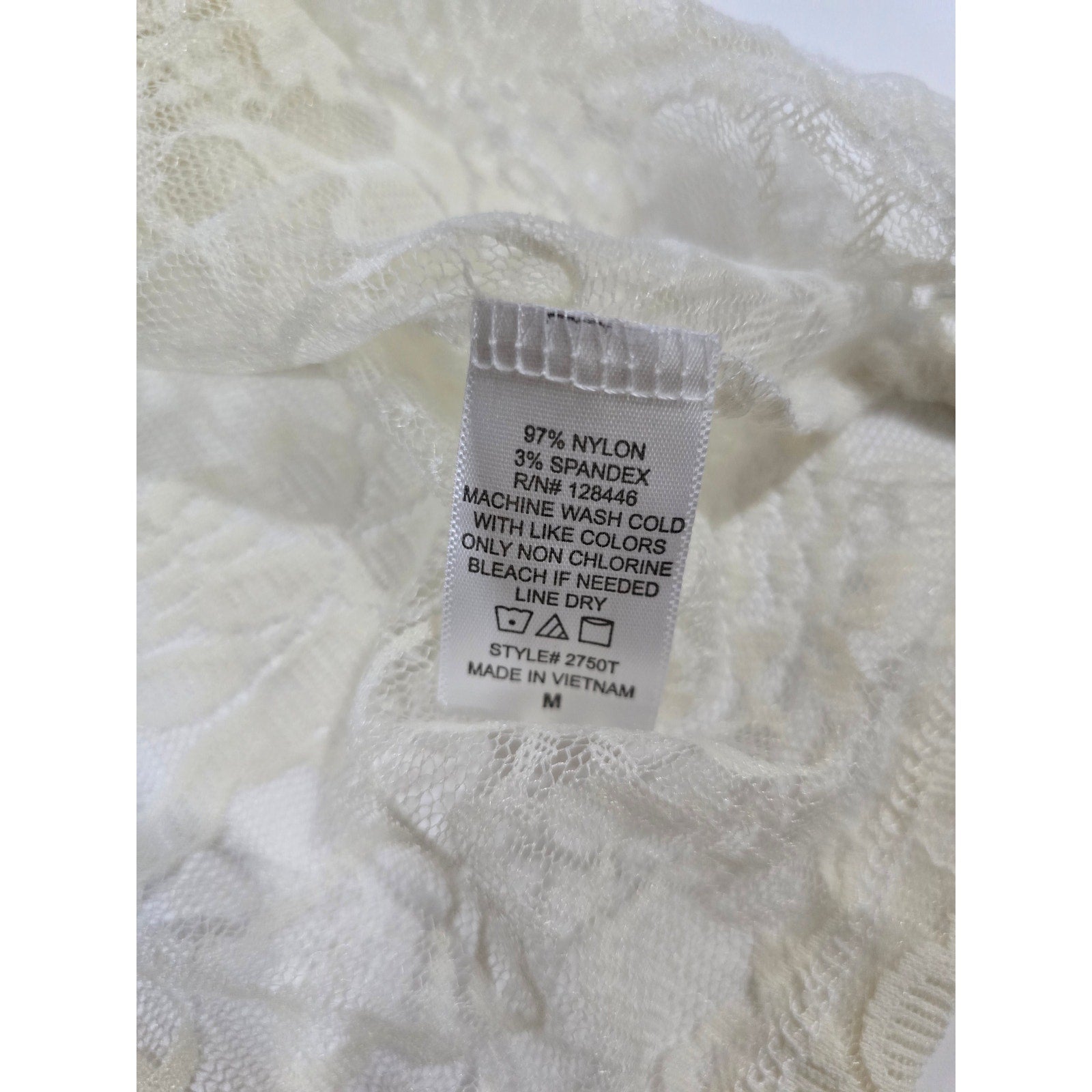 DNA Couture Women’s Off-White Lace Short Sleeve Top Medium