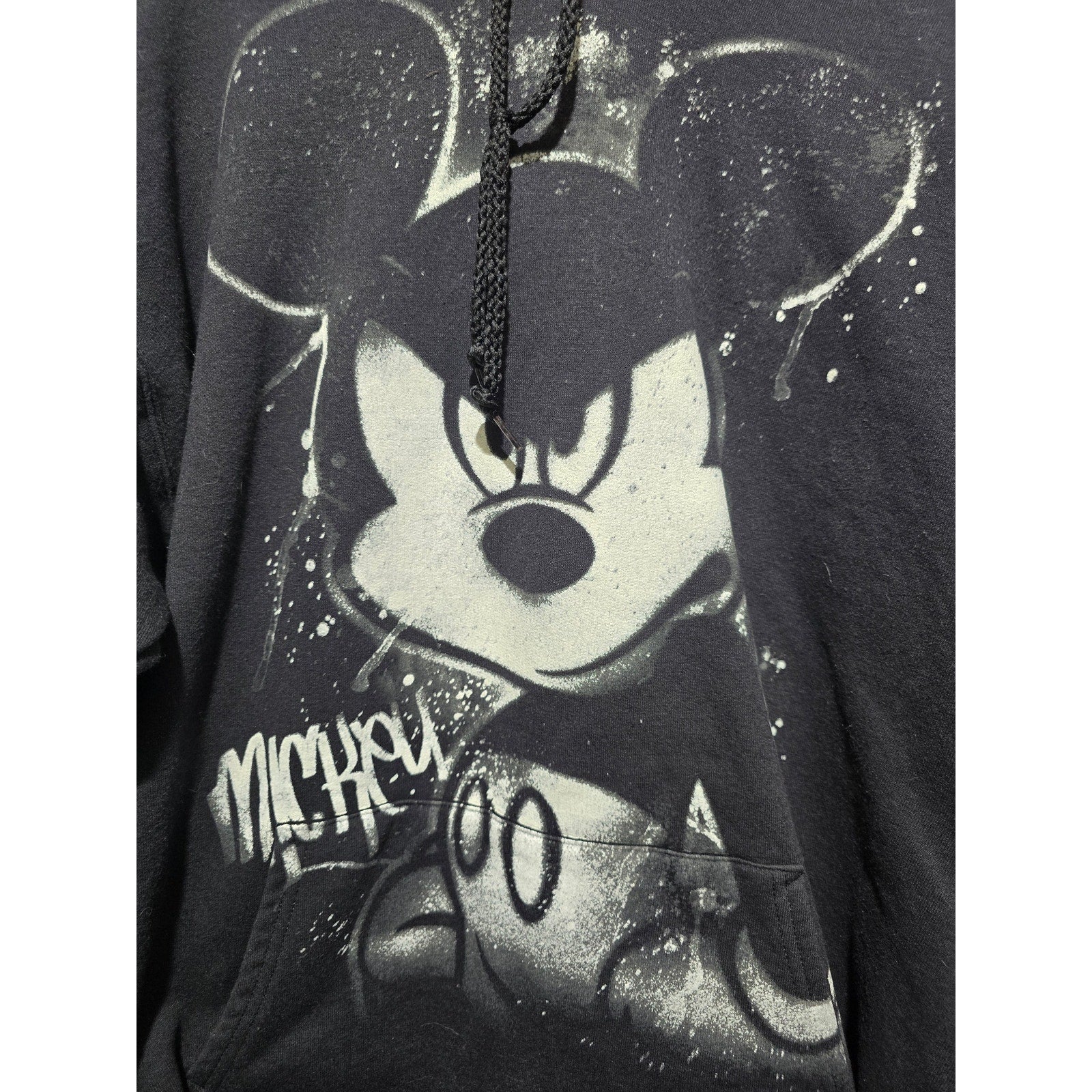 Disney Parks x Hanes Vintage Size L Mickey Mouse Graffiti Airbrush Black Hoodie
