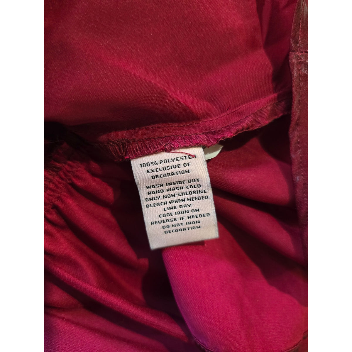 Juicy Couture Burgundy Sleeveless Peplum Top Small Satin Dressy Party Blouse
