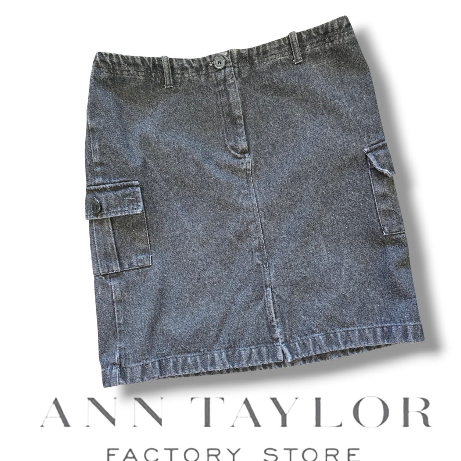 Ann Taylor Factory Women’s Black Denim Cargo Mini Skirt Size 12