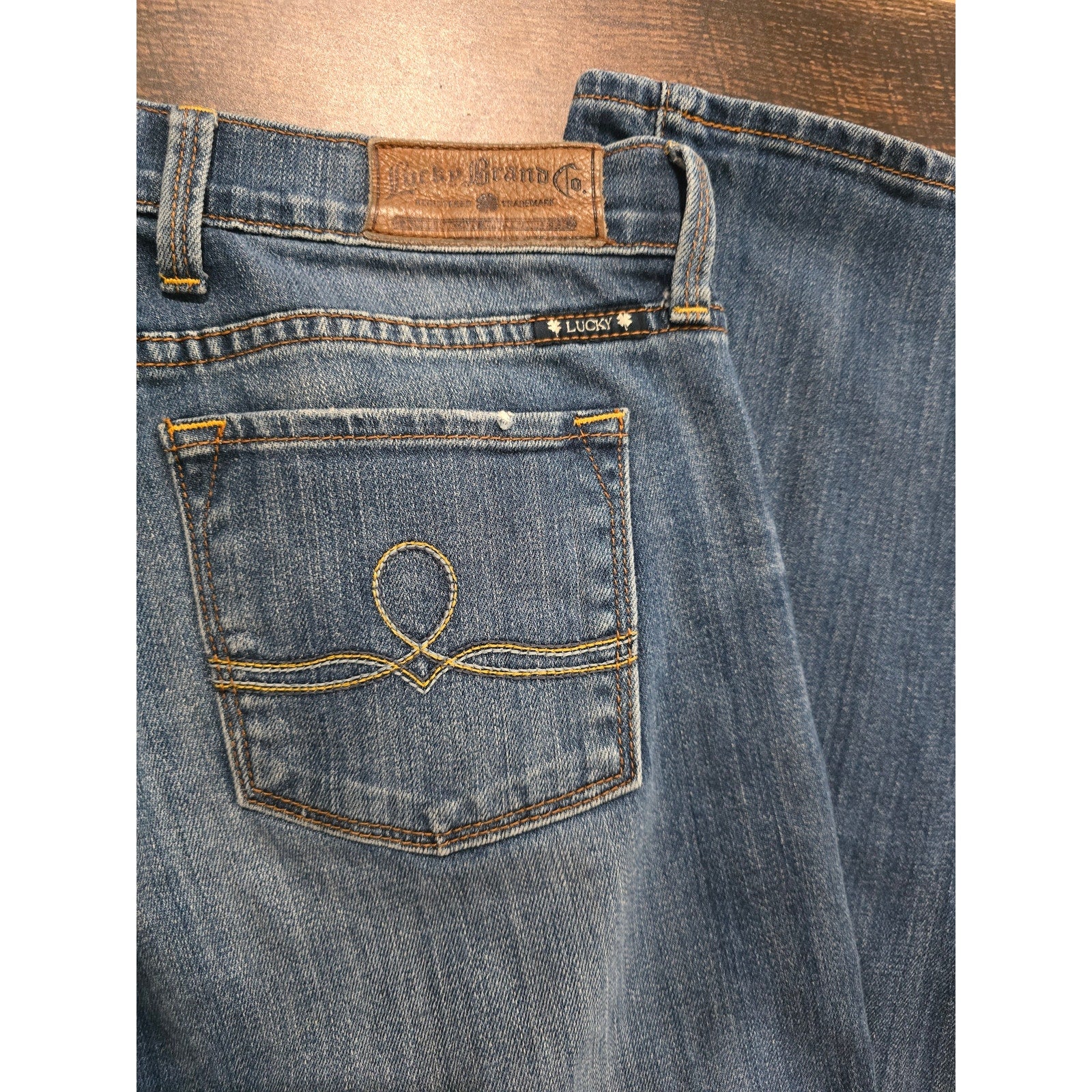 Lucky Brand Women’s Sofia Bootcut Ankle Jeans Size 8/29 Medium Wash