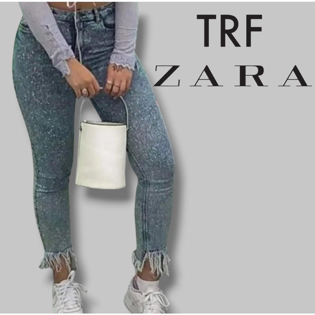 ZARA Trafaluc Acid Wash Skinny Jeans with Frayed Hem – Size 2