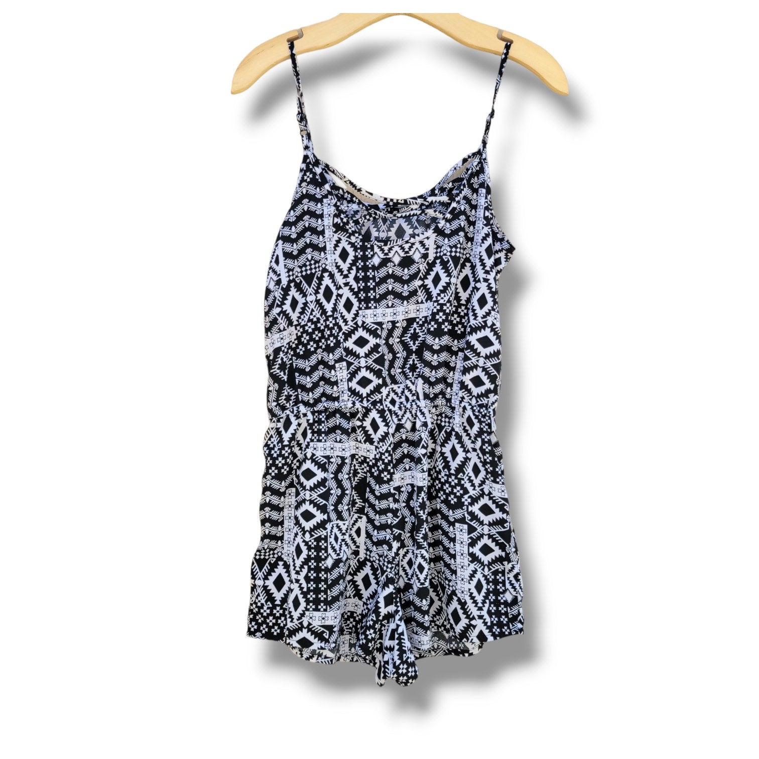 Arizona Jean Co Women’s Sleeveless Romper Black White Print Small Polyester