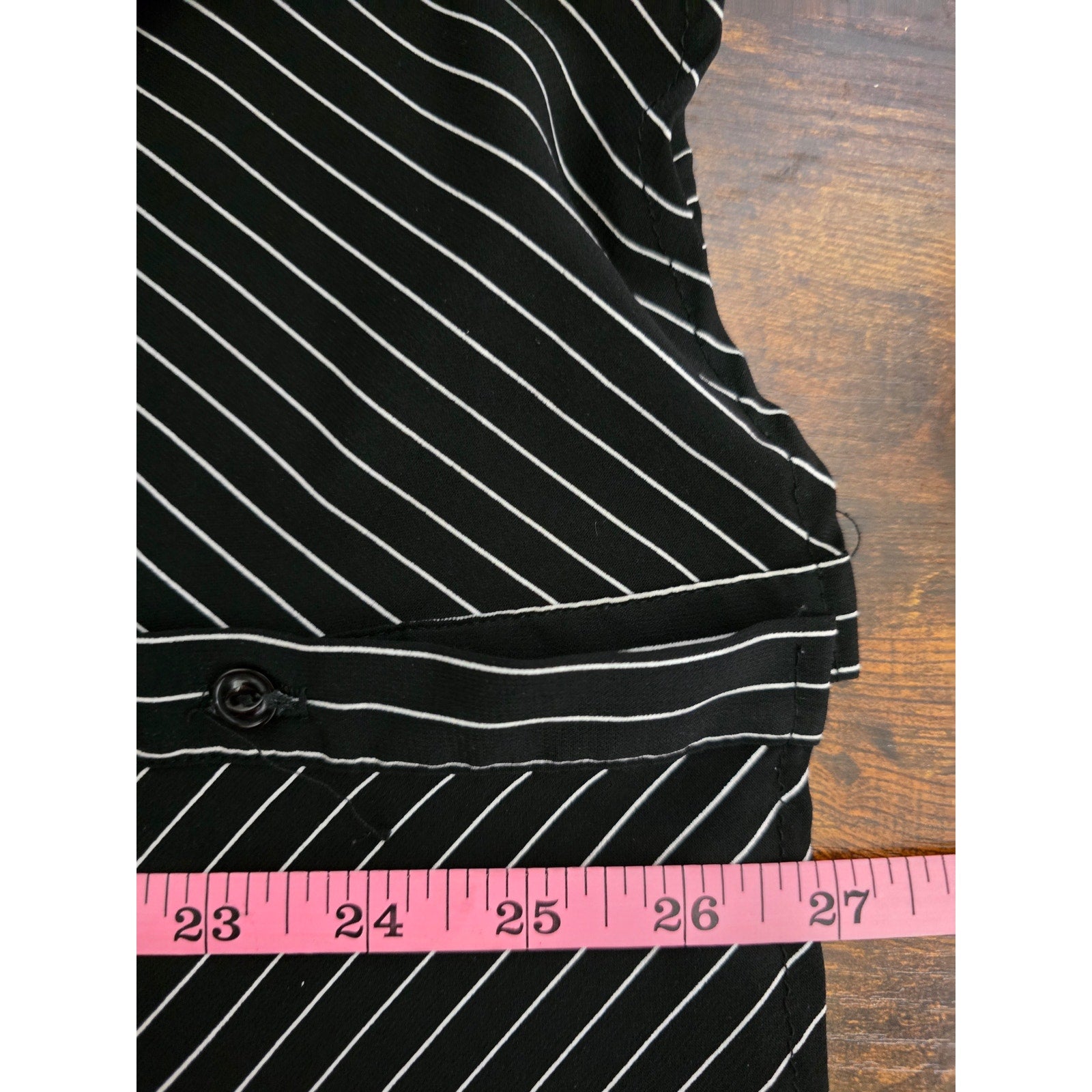 Dressbarn Woman Black White Chevron Pinstripe Button Down Shirt Estimated 1X