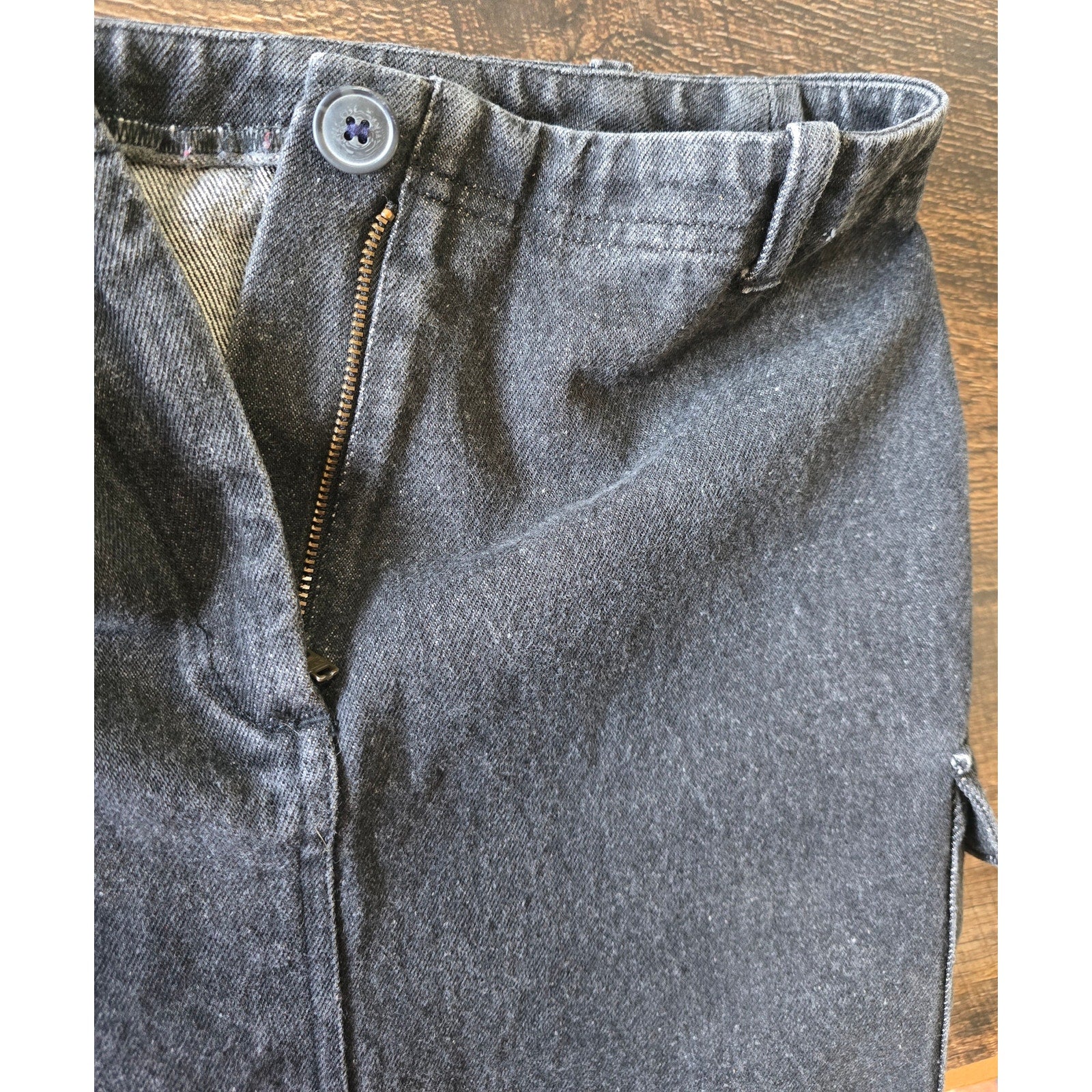 Ann Taylor Factory Women’s Black Denim Cargo Mini Skirt Size 12